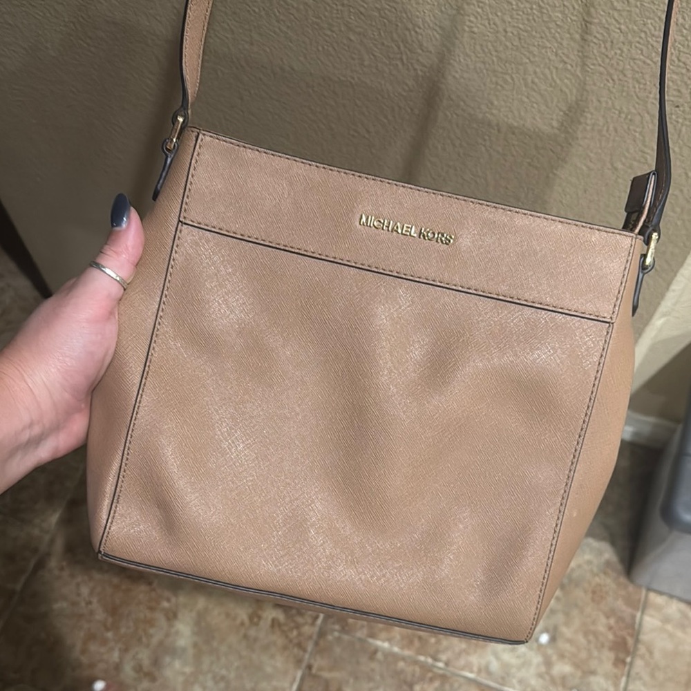 Michael Kors Tan Leather Shoulder Bag with Adjustable Strap